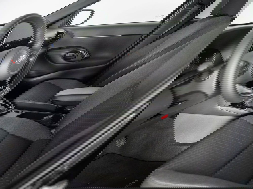 Toyota Yaris Cross usata a Foggia (12)