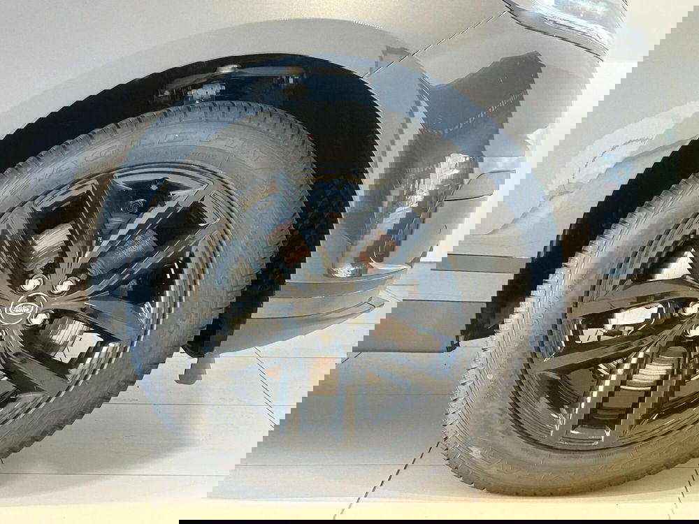 Land Rover Range Rover Velar usata a Napoli (9)