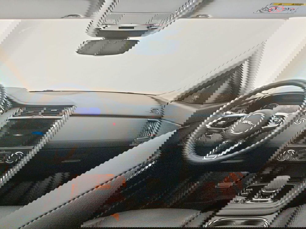 Jaguar E-Pace usata a Cosenza (4)