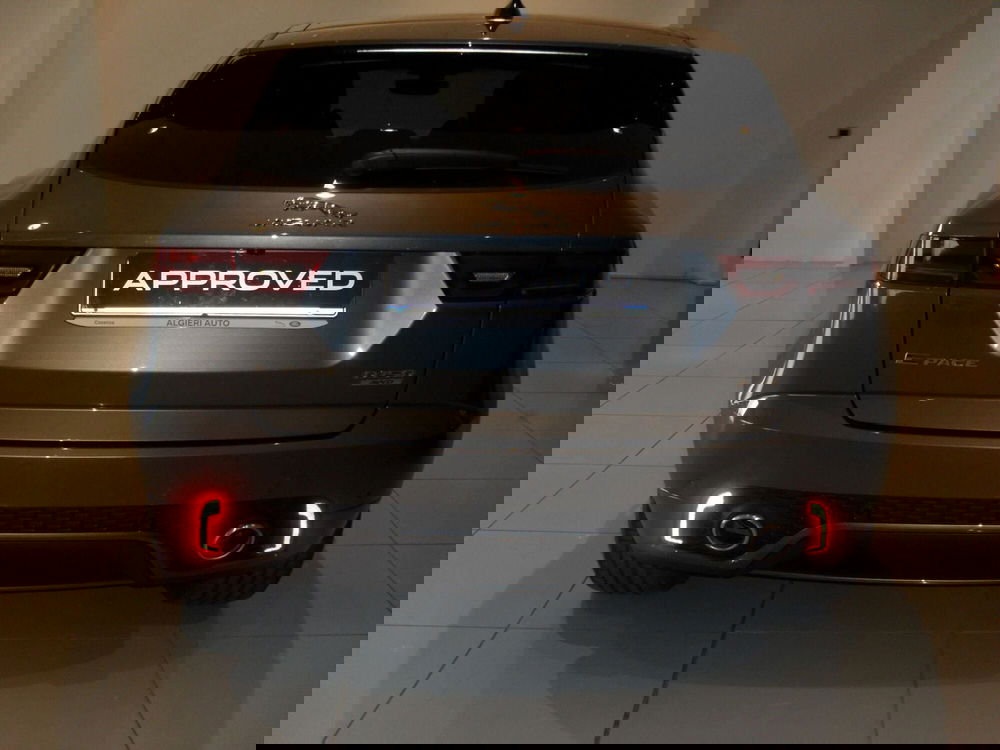 Jaguar E-Pace usata a Cosenza (7)