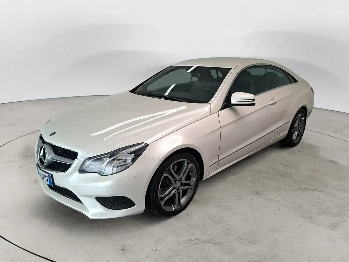 Mercedes-Benz Classe E Coupé usata a Arezzo (3)