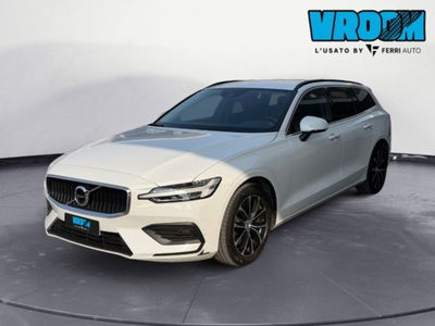 Volvo V60 B4 Geartronic Momentum Business Pro del 2021 usata a Villorba