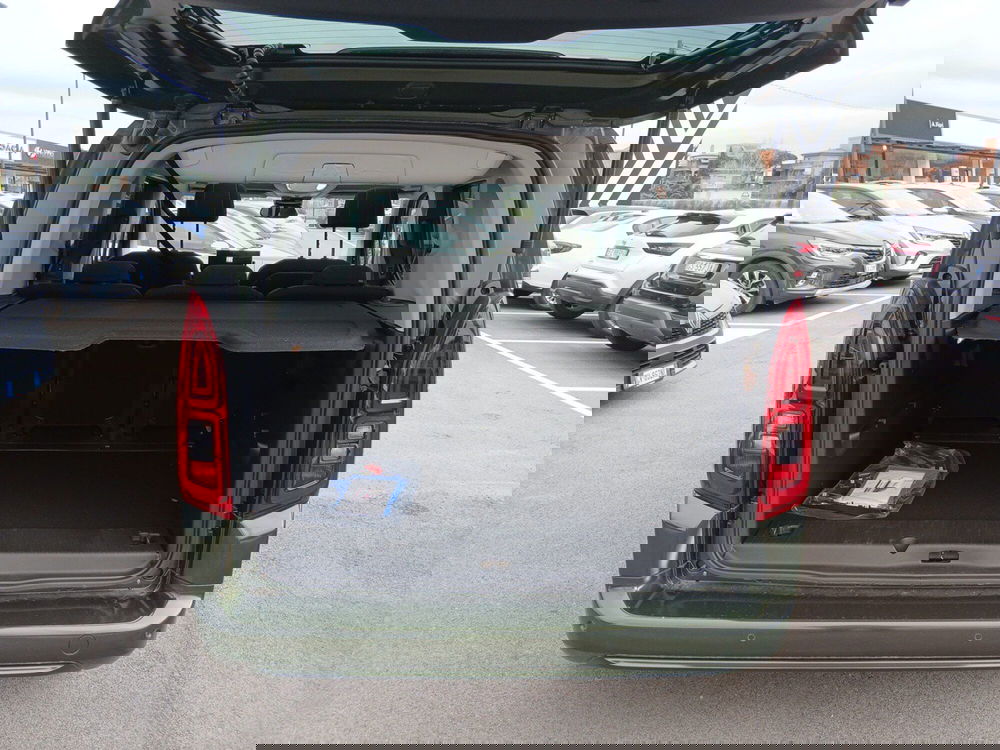 Fiat Doblò nuova a Latina (10)