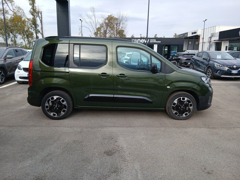 Fiat Doblò nuova a Latina (8)