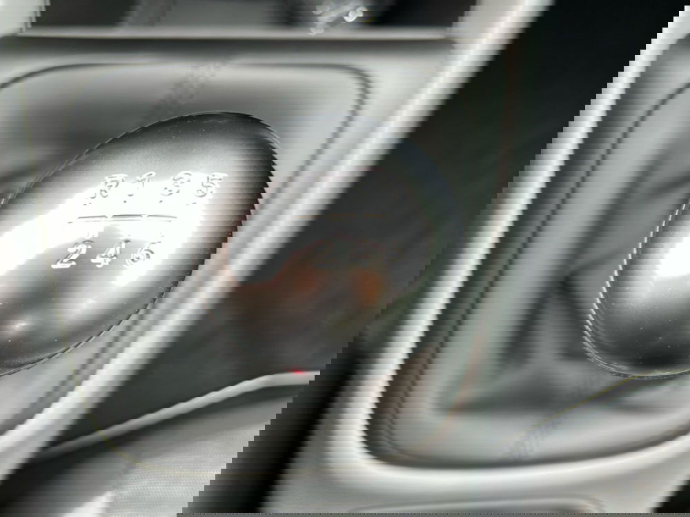 Jeep Avenger nuova a Roma (17)