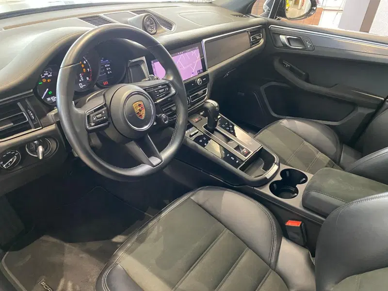 Porsche Macan usata a Firenze (15)