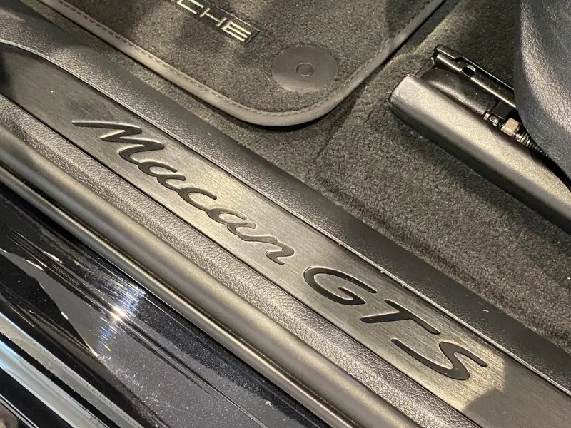 Porsche Macan usata a Firenze (16)