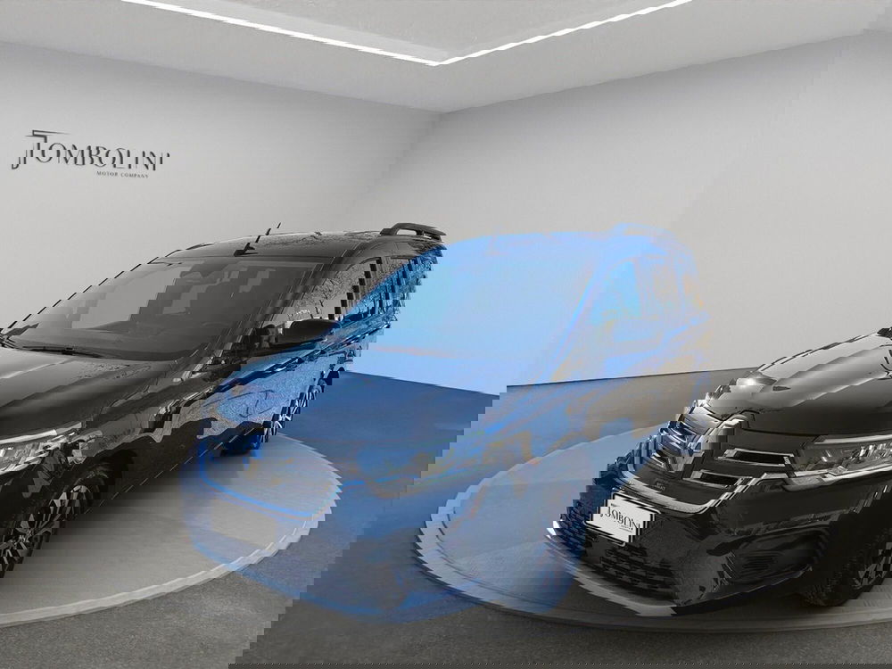 Renault Kangoo nuova a Macerata