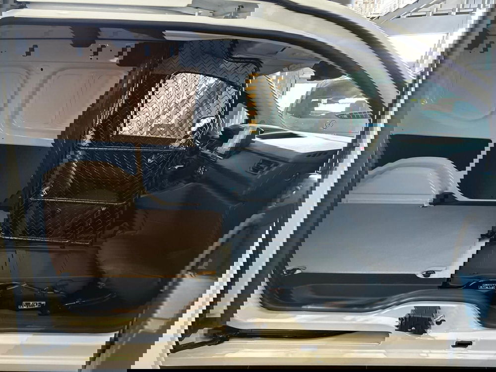 Renault Kangoo Furgone nuova a Treviso (10)