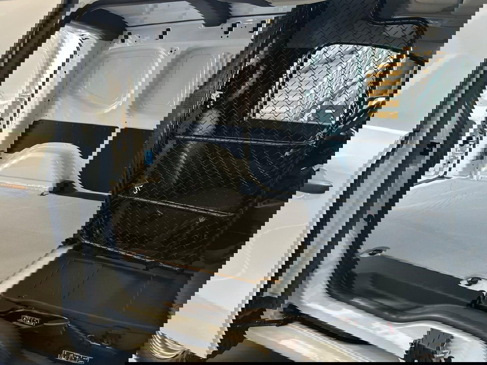 Renault Kangoo Furgone nuova a Treviso (4)