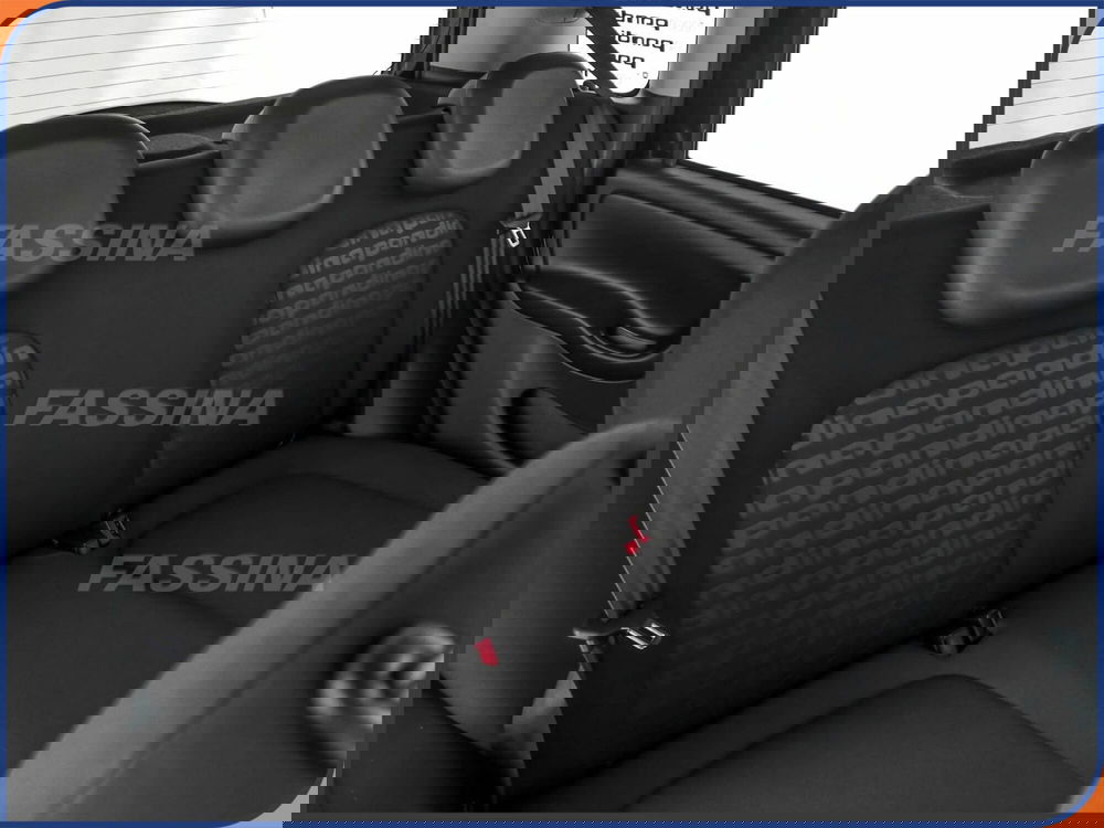 Fiat Panda Cross nuova a Milano (11)