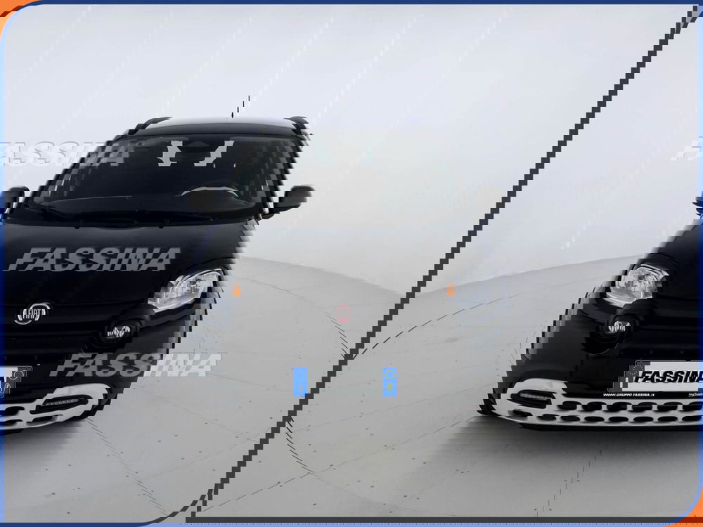 Fiat Panda Cross nuova a Milano (2)