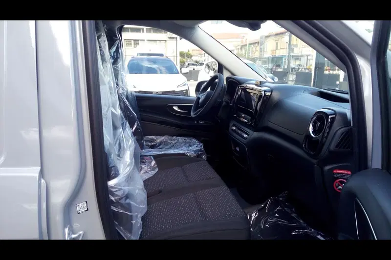 Mercedes-Benz Vito nuova a Pescara (13)