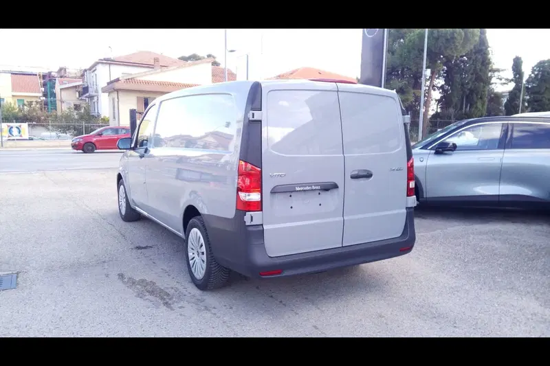 Mercedes-Benz Vito nuova a Pescara (4)