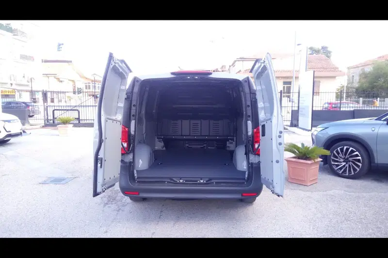 Mercedes-Benz Vito nuova a Pescara (5)