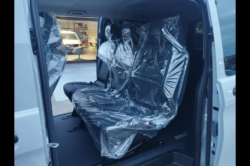 Mercedes-Benz Vito nuova a Pescara (8)