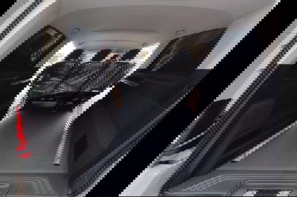 Mercedes-Benz Vito nuova a Pescara (9)