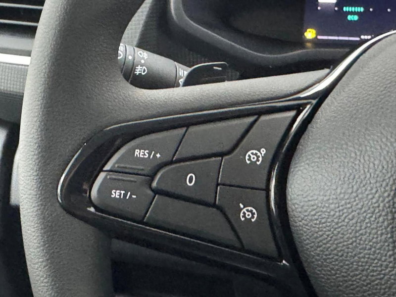 Nissan Primastar nuova a Como (12)