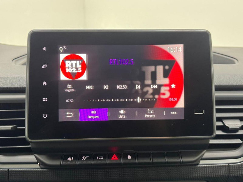 Nissan Primastar nuova a Como (14)