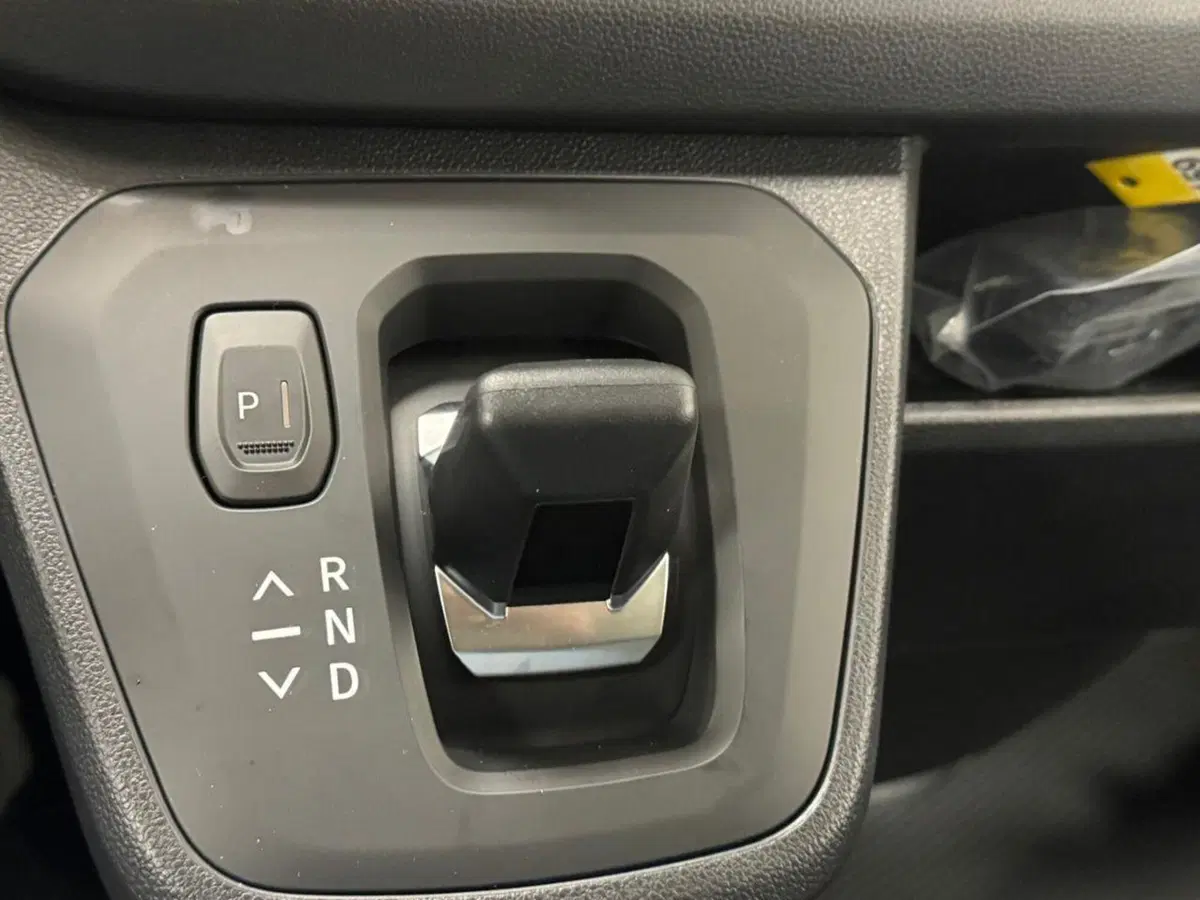 Nissan Primastar nuova a Como (19)