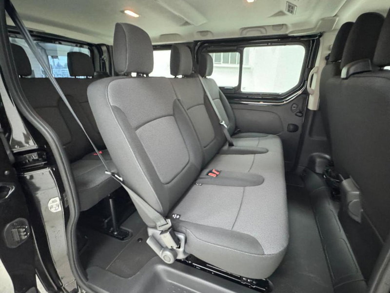 Nissan Primastar nuova a Como (4)
