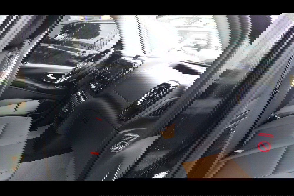 Mercedes-Benz Vito nuova a Pescara (14)
