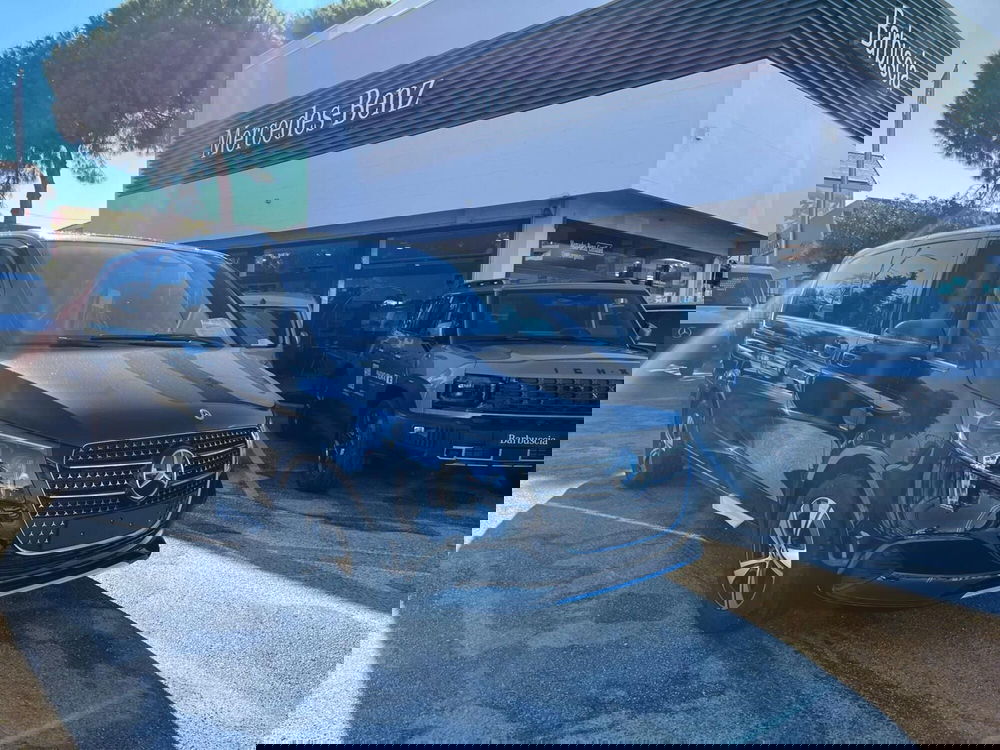 Mercedes-Benz Classe V nuova a Pescara (2)