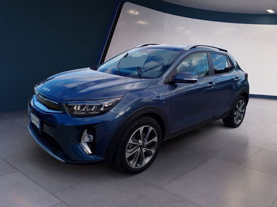 Kia Stonic 1.0 T-GDi 120 CV MHEV DCT Style del 2023 usata a Fisciano