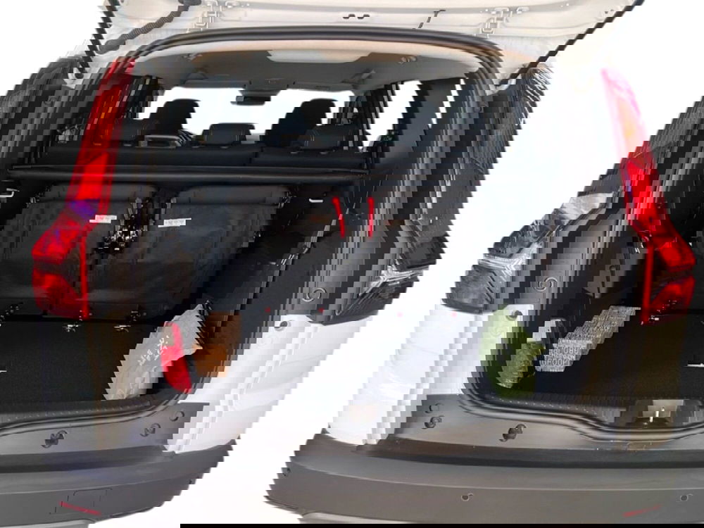 Dacia Jogger nuova a Roma (10)