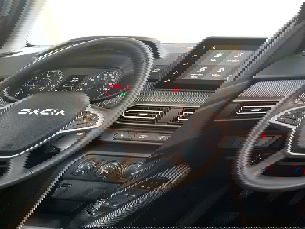 Dacia Jogger nuova a Roma (18)