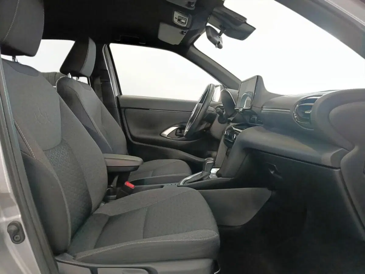 Toyota Yaris Cross usata a Monza e Brianza (9)