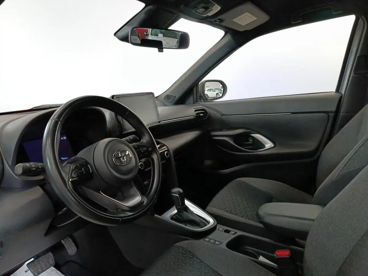 Toyota Yaris Cross usata a Monza e Brianza (11)