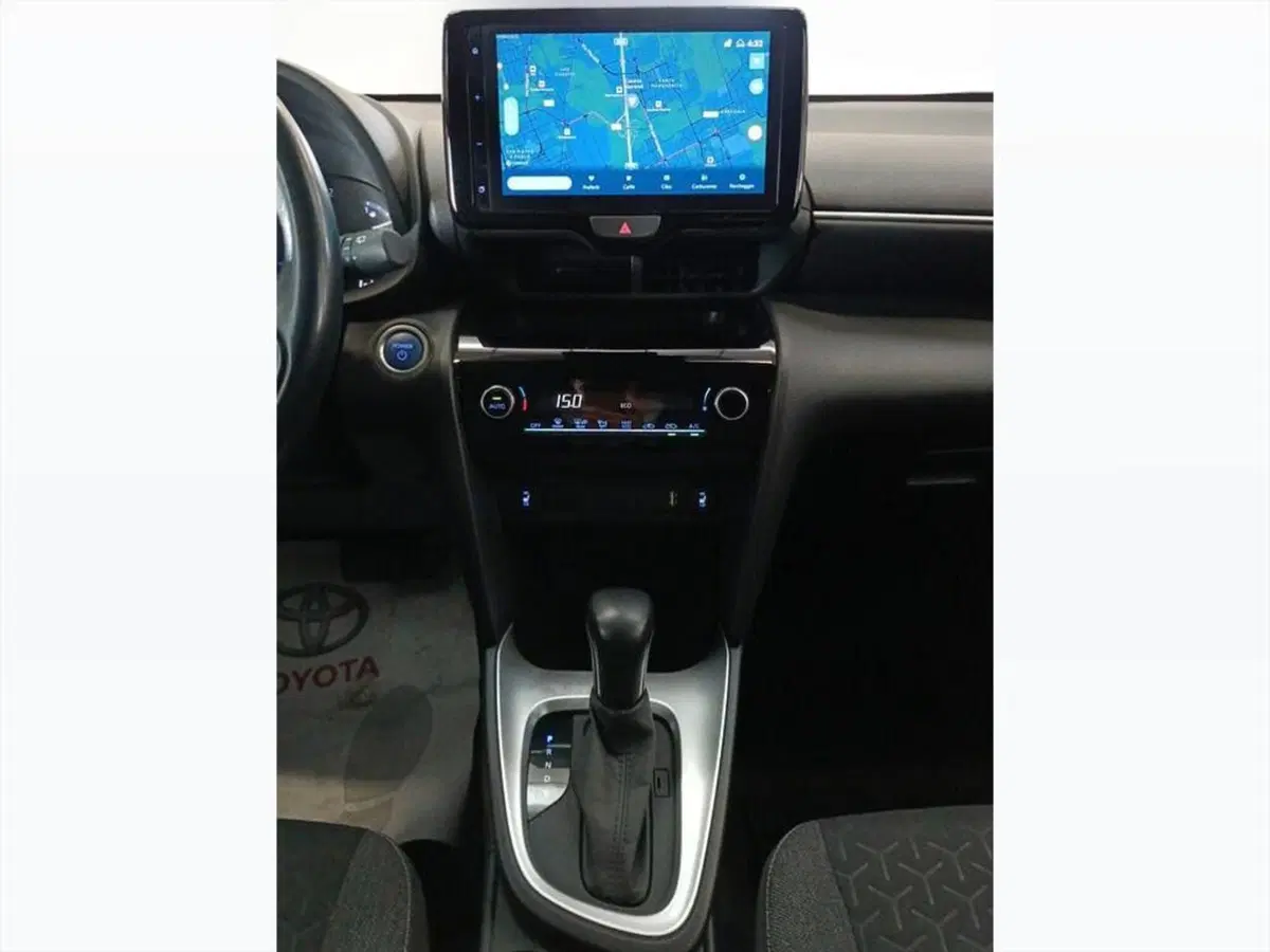 Toyota Yaris Cross usata a Monza e Brianza (12)