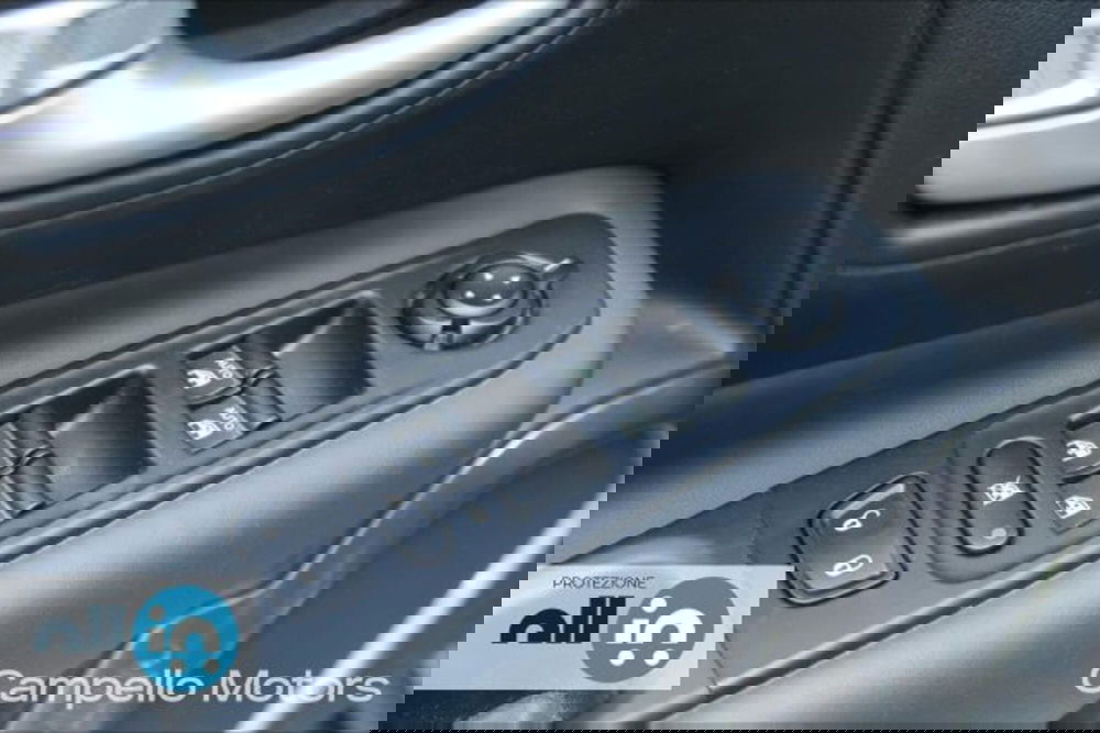 Jeep Renegade usata a Venezia (16)