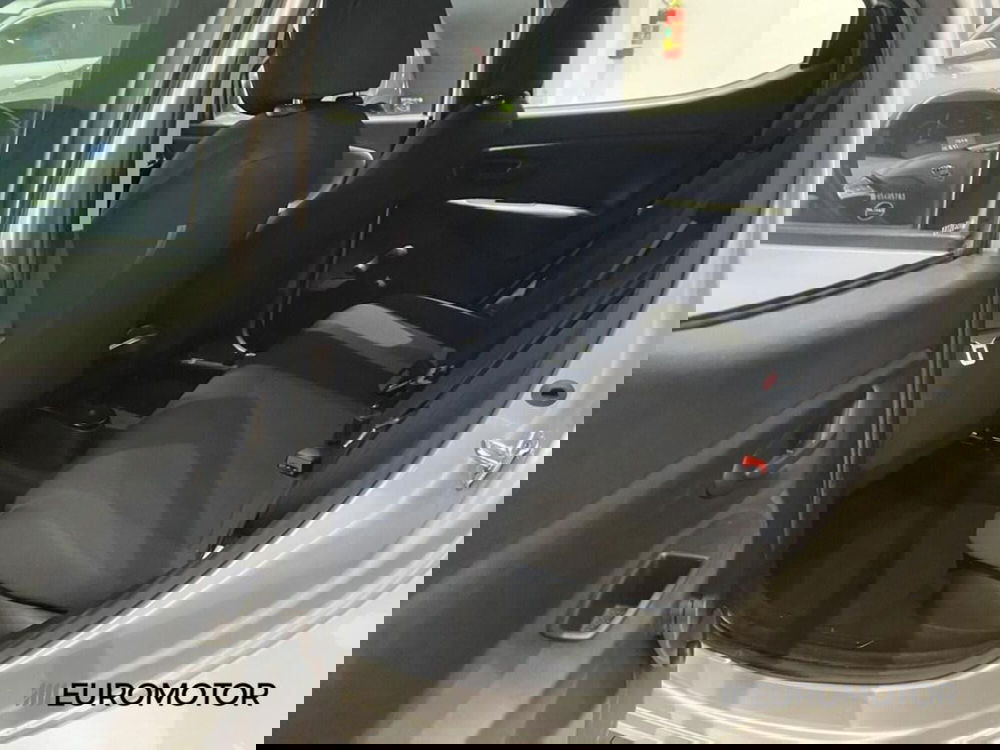 Lancia Ypsilon usata a Bari (12)