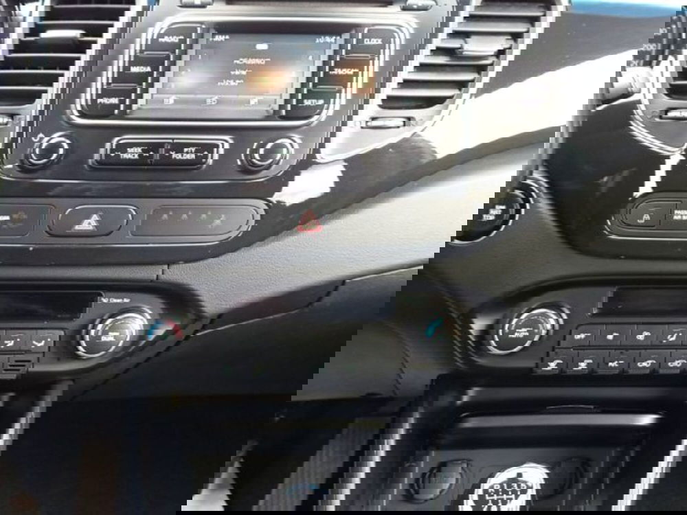 Kia Carens usata a Frosinone (19)