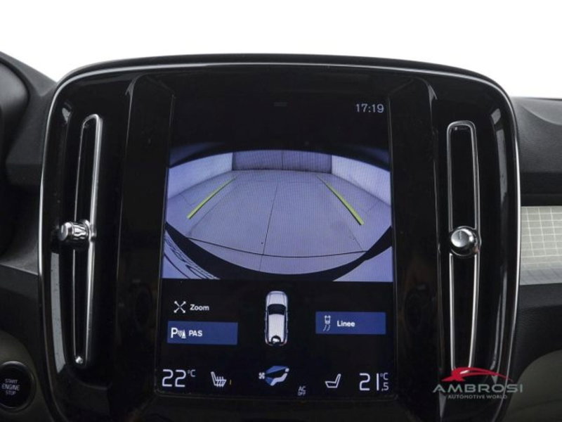 Volvo XC40 usata a Perugia (15)