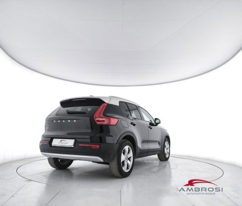 Volvo XC40 usata a Perugia (3)