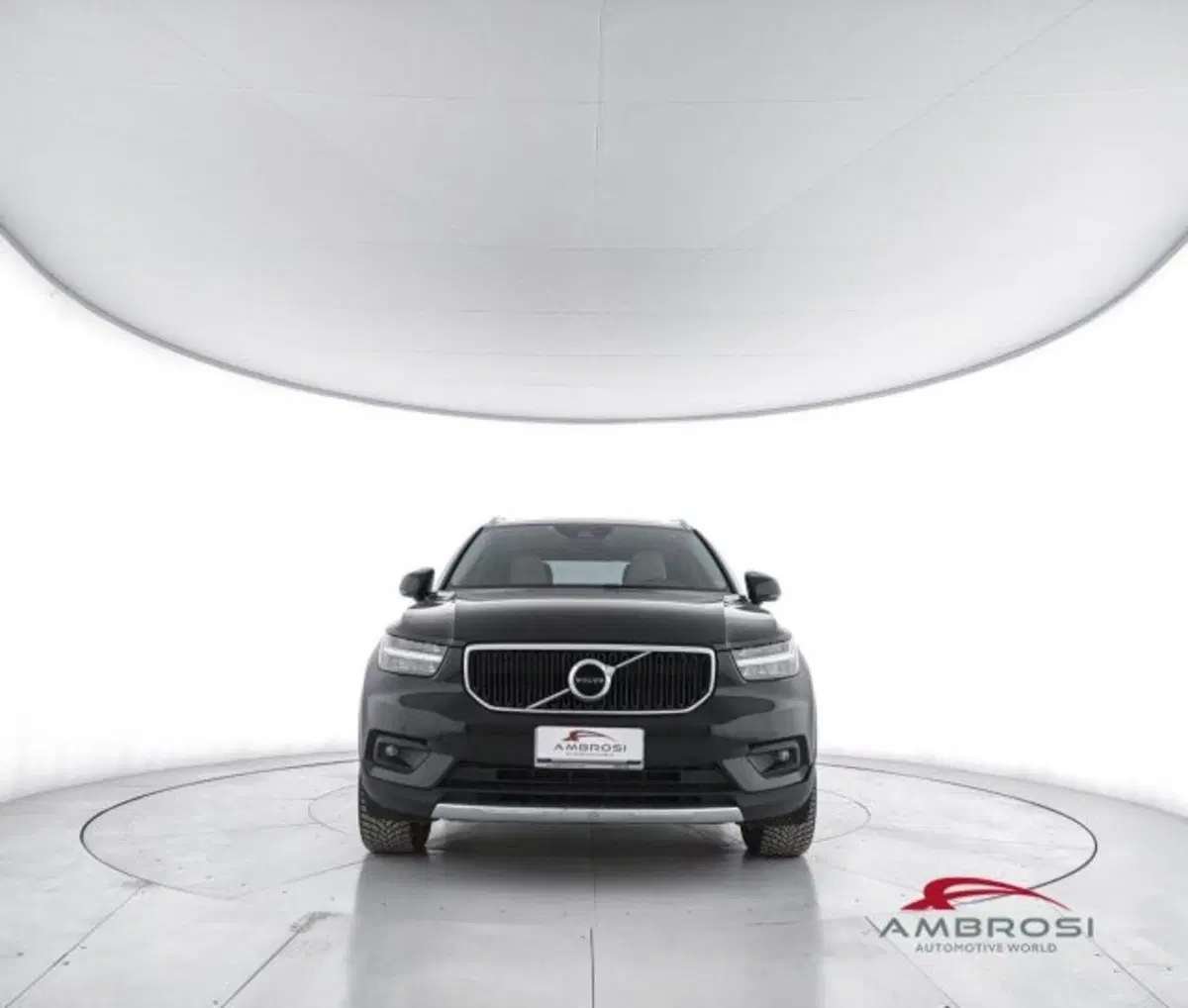 Volvo XC40 usata a Perugia (5)