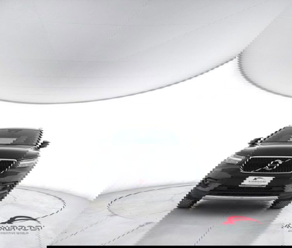 Volvo XC40 usata a Perugia (5)