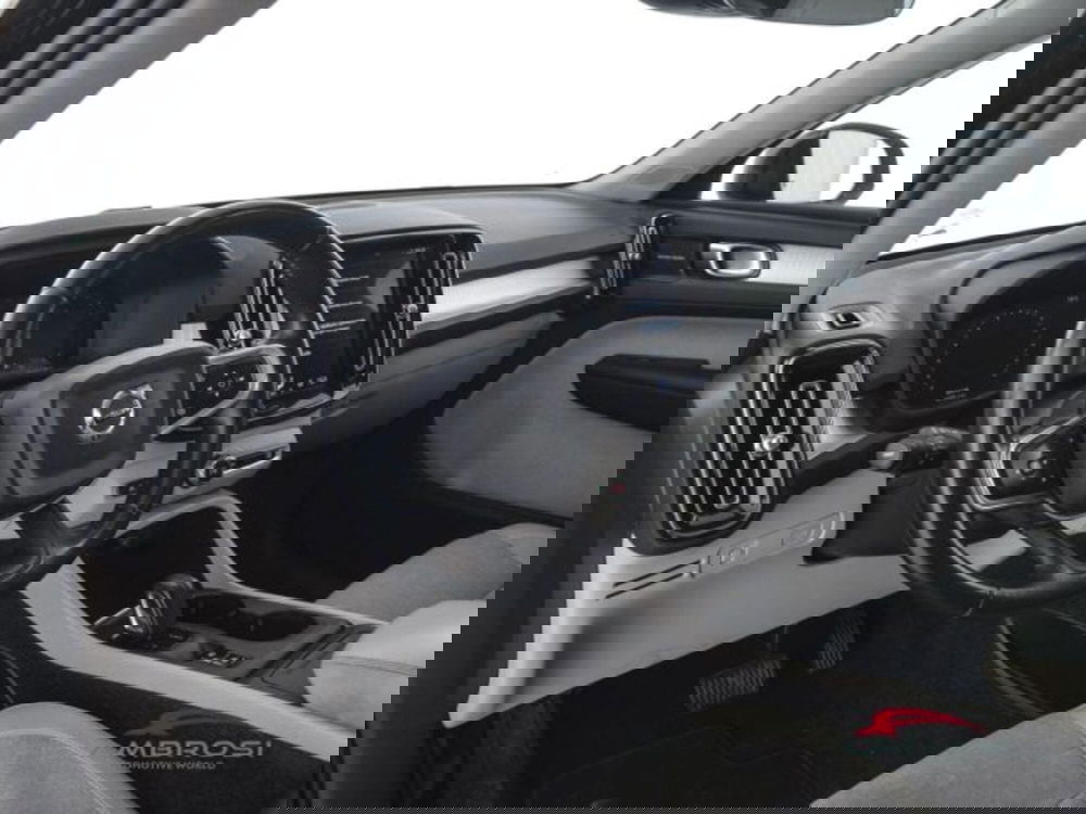 Volvo XC40 usata a Perugia (8)