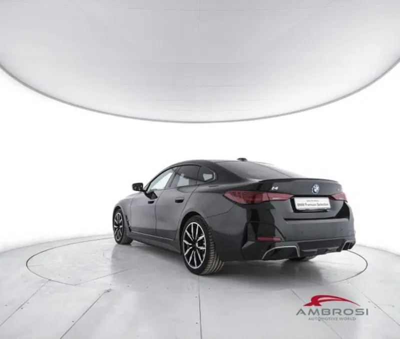 BMW i4 usata a Perugia (4)