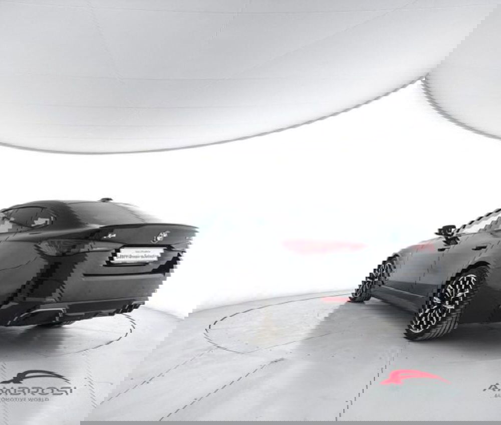 BMW i4 usata a Perugia (4)