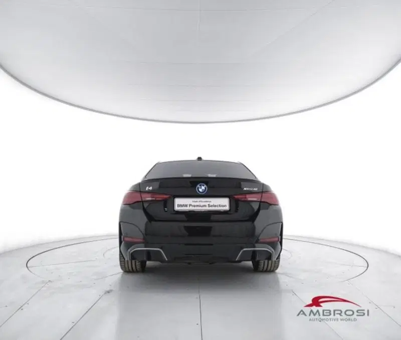 BMW i4 usata a Perugia (6)