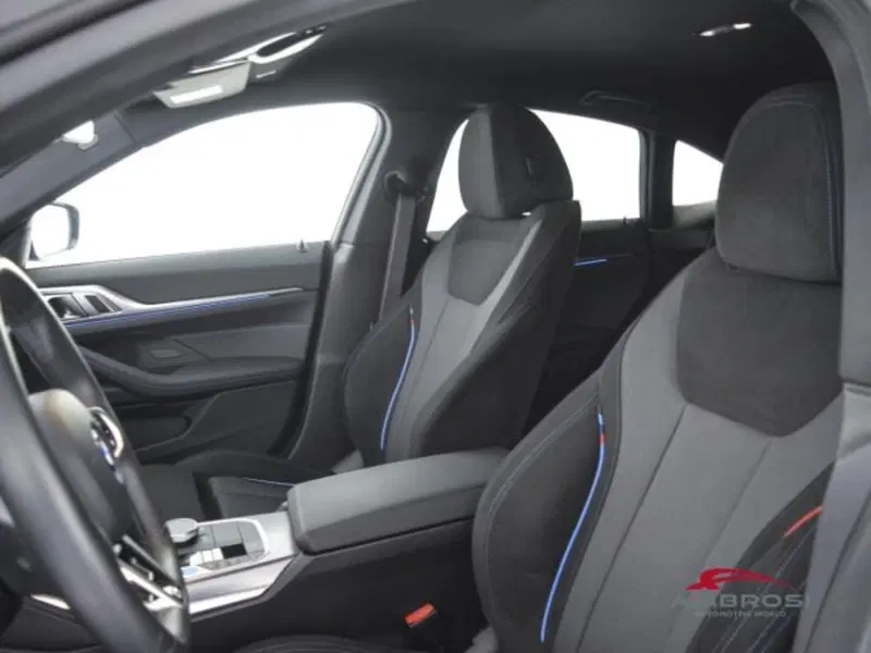 BMW i4 usata a Perugia (9)