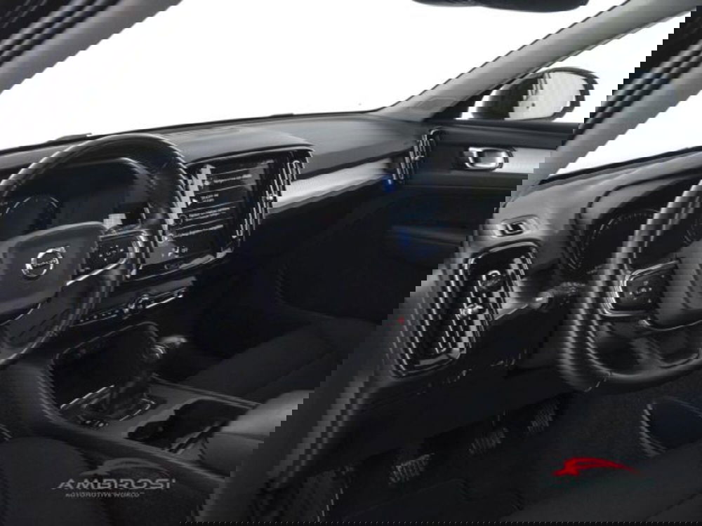 Volvo XC40 usata a Perugia (8)
