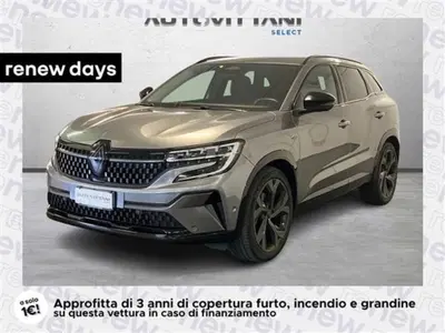 Renault Austral 1.2 full hybrid Iconic Esprit Alpine 200cv auto del 2023 usata a Como