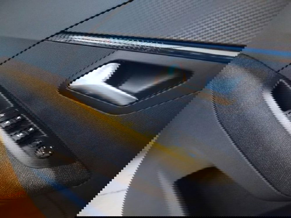 Peugeot 208 usata a Forlì-Cesena (20)