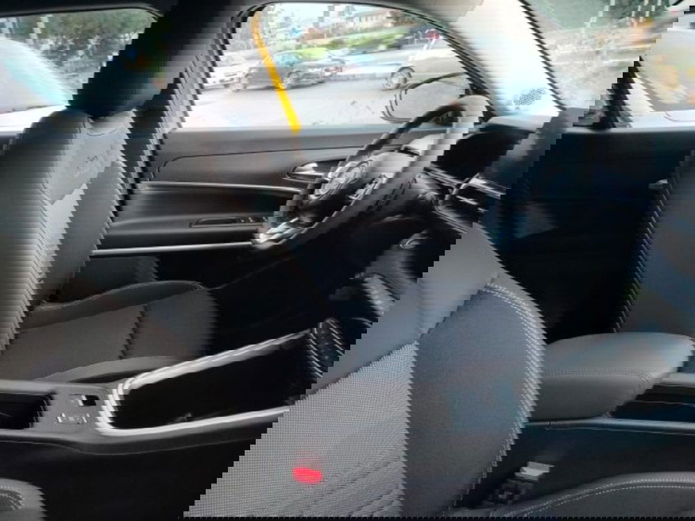 Jeep Avenger usata a Forlì-Cesena (10)