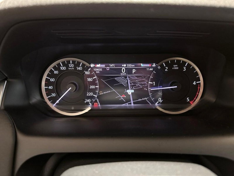 Land Rover Discovery Sport usata a Varese (10)
